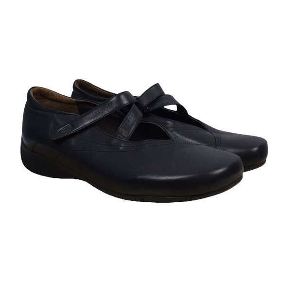 Wolky Shoes - Wolky Black Leather Round Toe Hook and Loop Mary Jane Comfort Shoe Women's 41